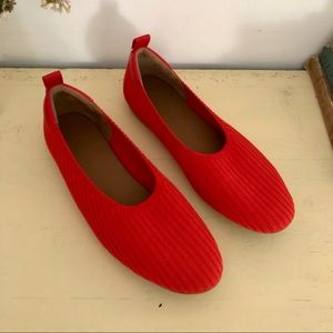 Everlane Day Glove Knit Flat